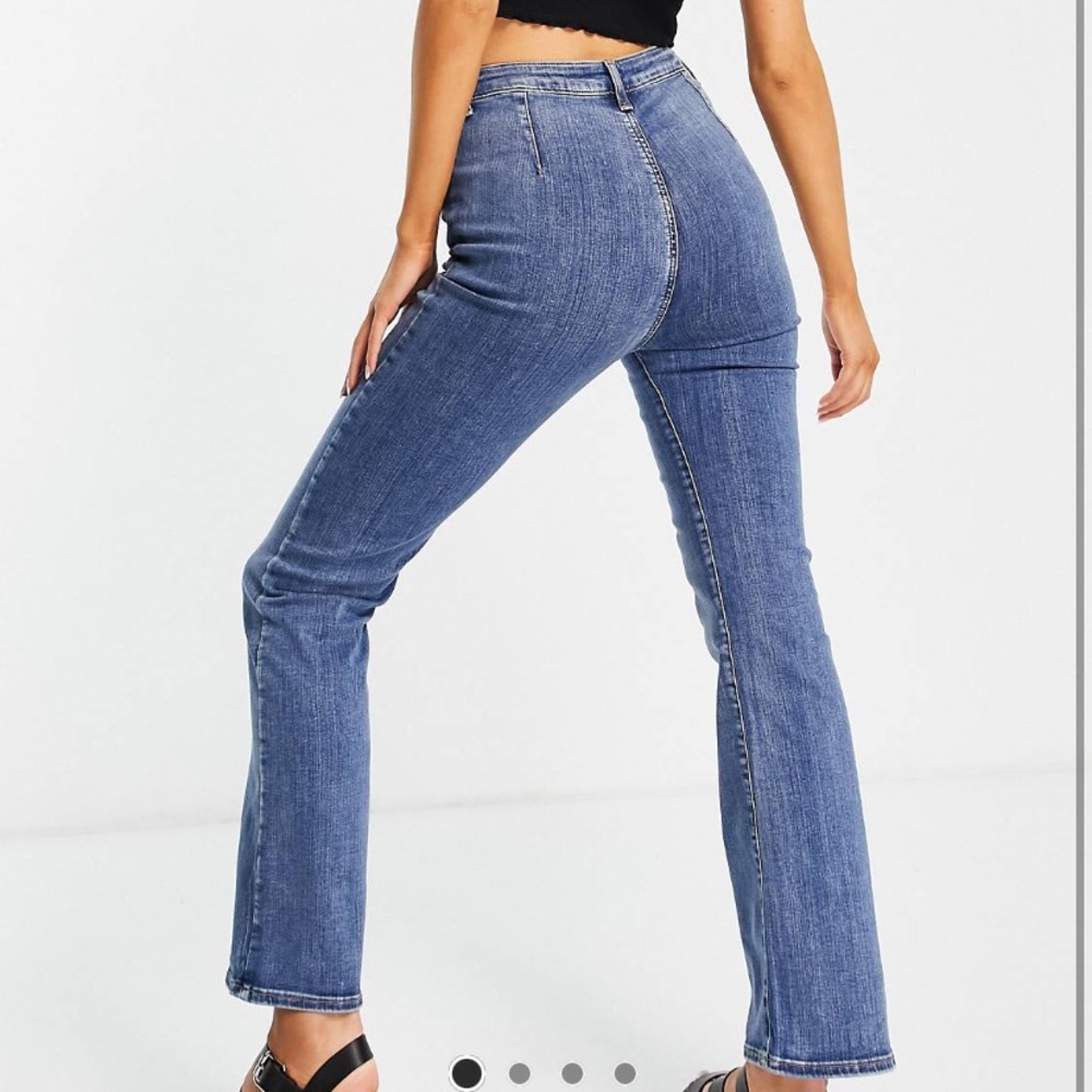 NWOT SMOKE & PET FREE HOME JEANS!